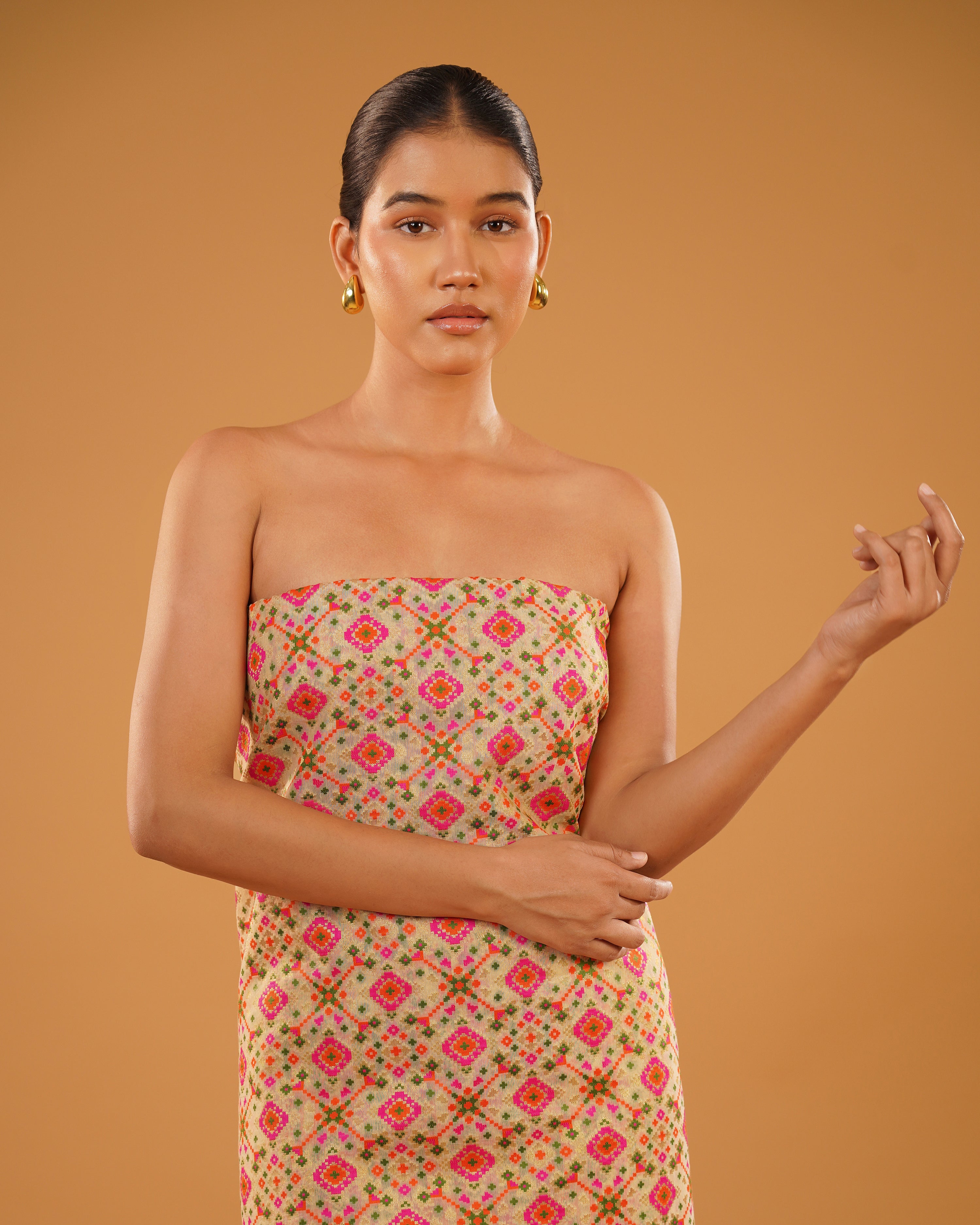 Zarbano – Banarasi Pure Cotton Suit Set in Cream Gold with Patola Weave