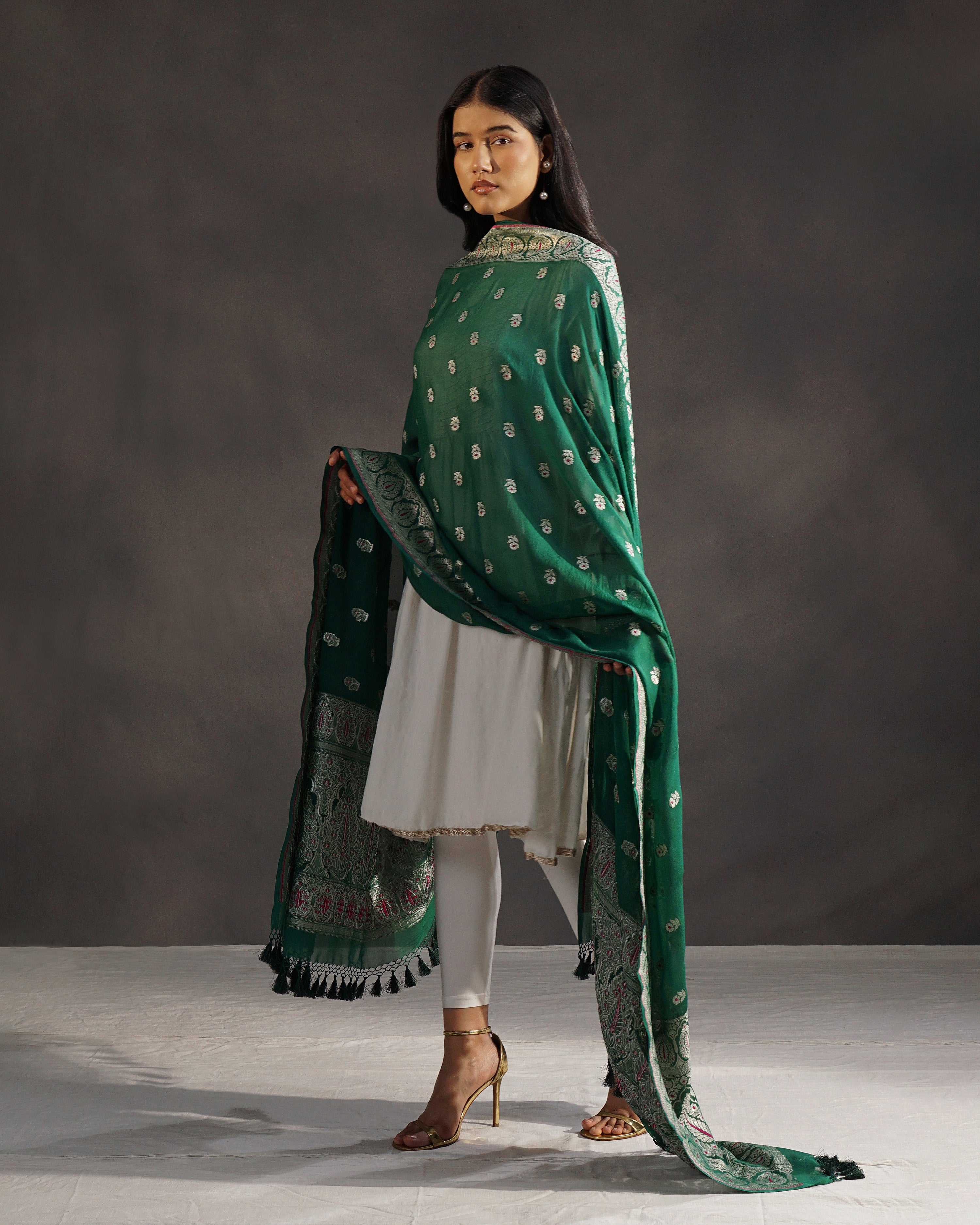 Zumurrud – Banarasi Khaddi Georgette Dupatta in Emerald Green with Silver Buti