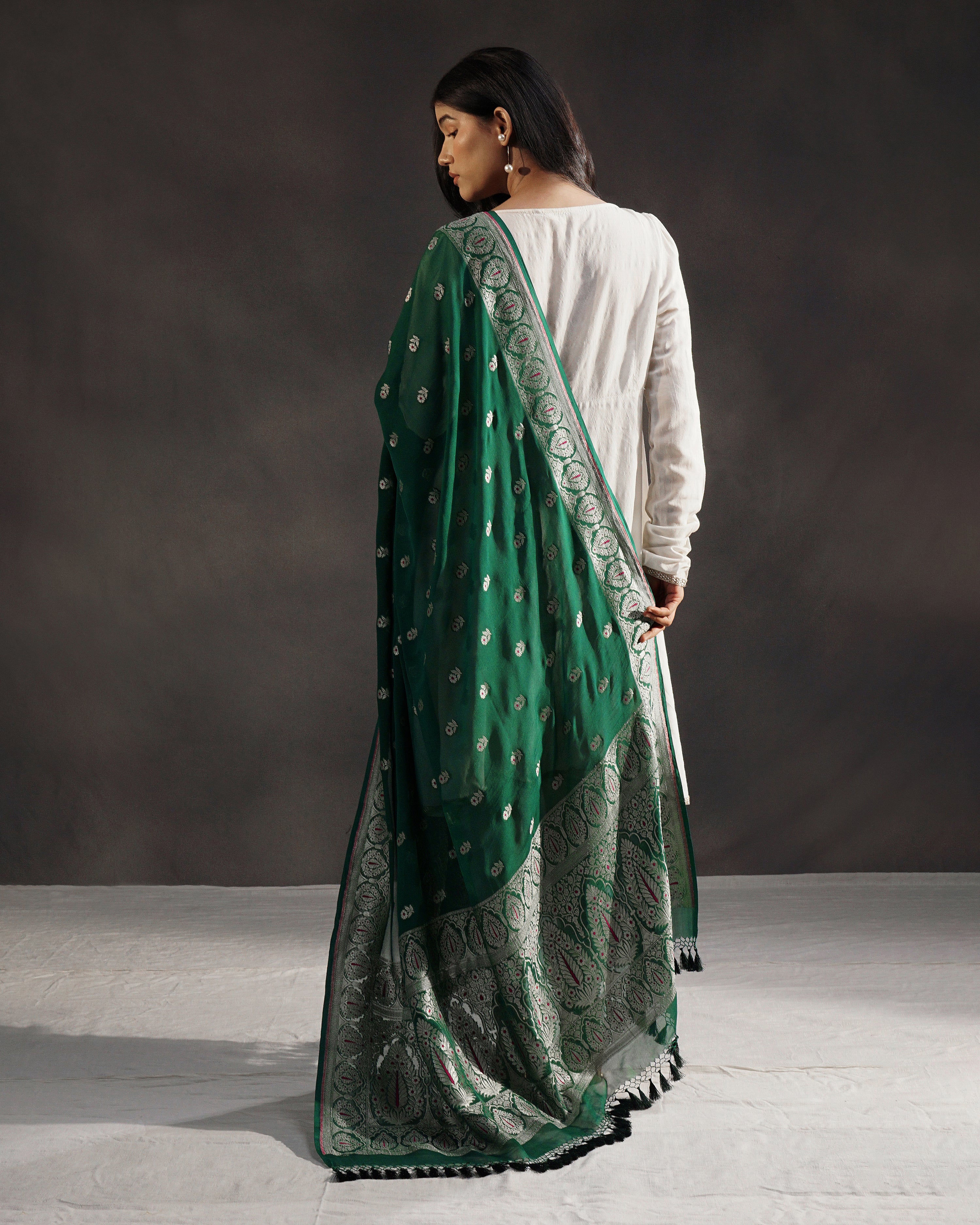 Zumurrud – Banarasi Khaddi Georgette Dupatta in Emerald Green with Silver Buti