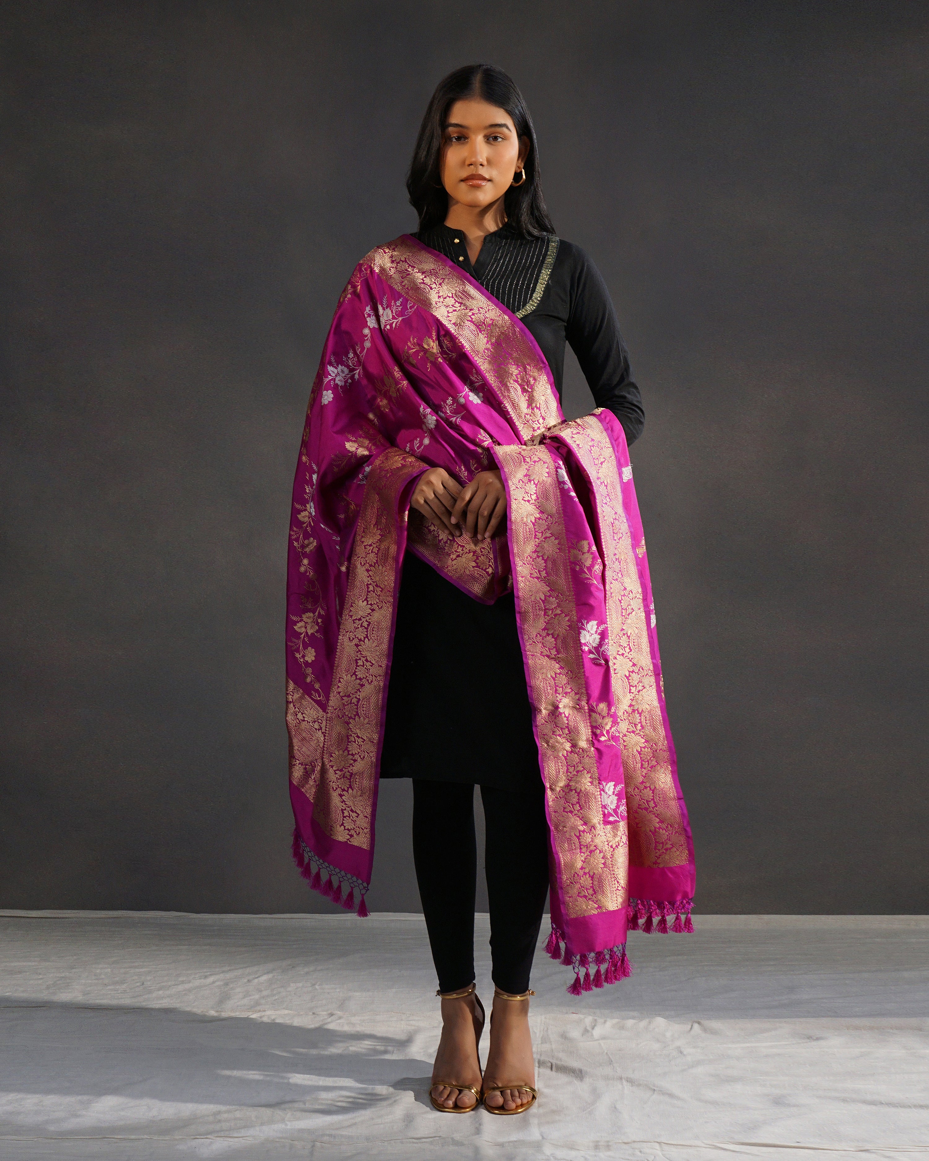 Rani – Pure Katan Silk Banarasi Dupatta in Magenta with Gold Jaal