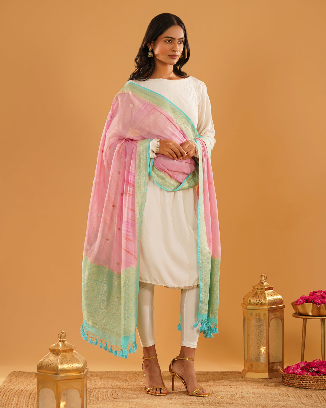Gulabi – Banarasi Khaddi Silk Dupatta in Soft Pink with Mint-Gold Border