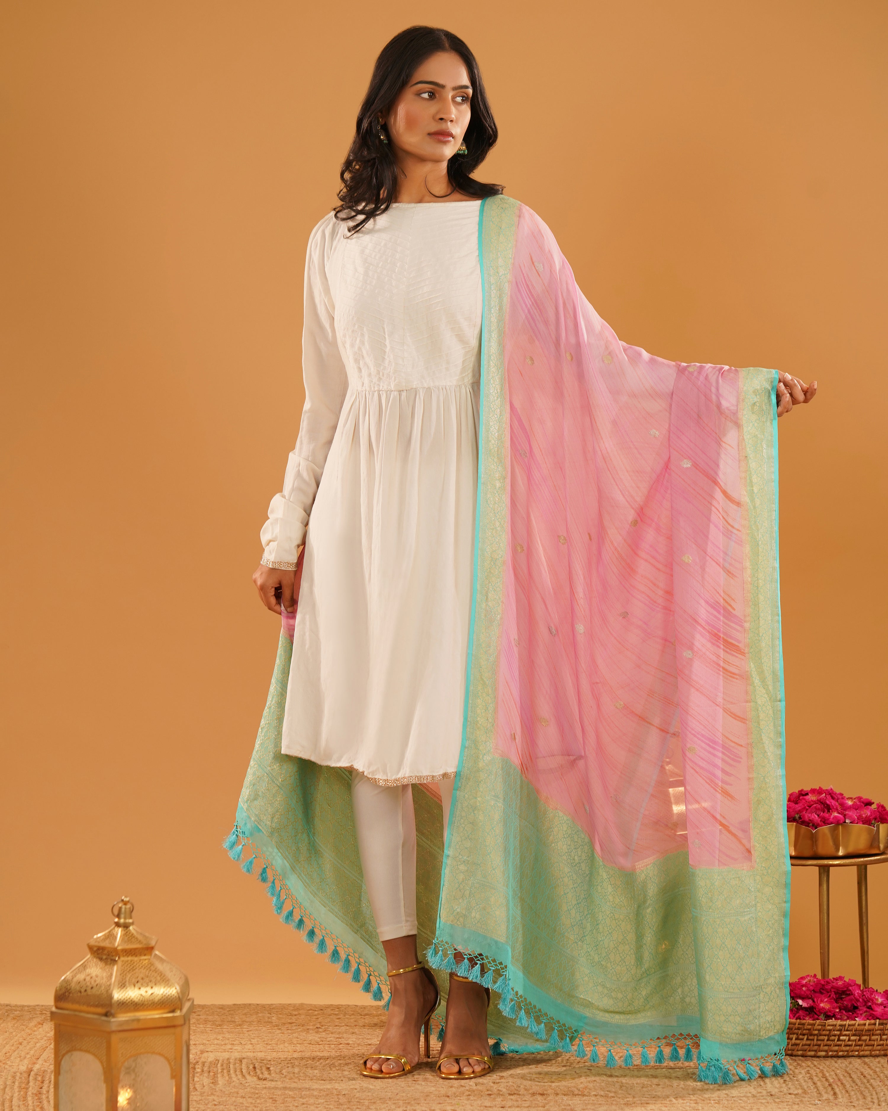 Gulabi – Banarasi Khaddi Silk Dupatta in Soft Pink with Mint-Gold Border