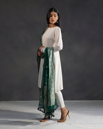 Zumurrud – Banarasi Khaddi Georgette Dupatta in Emerald Green with Silver Buti
