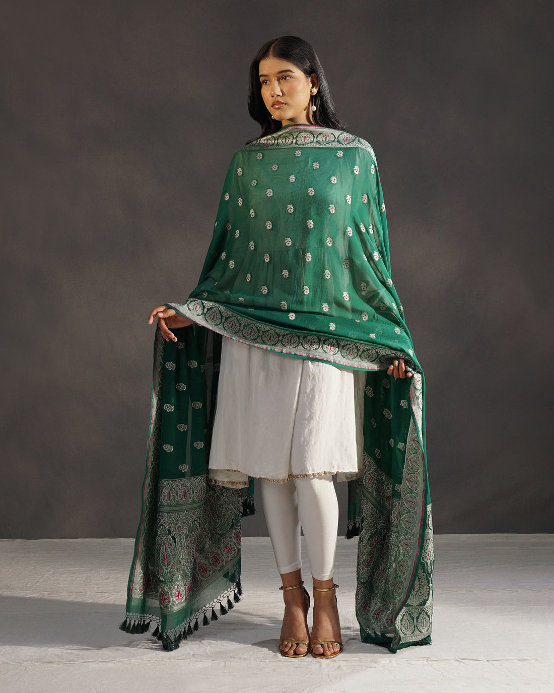 Zumurrud – Banarasi Khaddi Georgette Dupatta in Emerald Green with Silver Buti