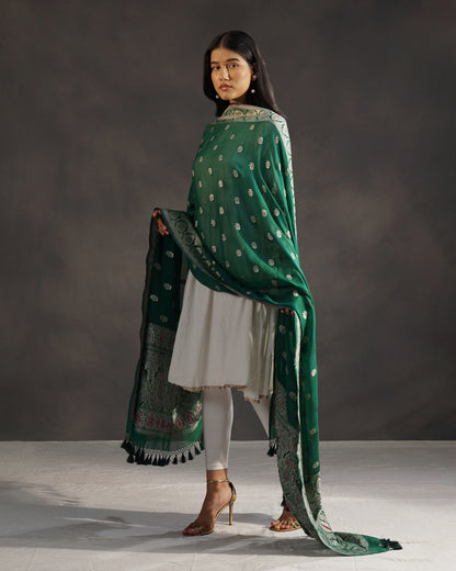Zumurrud – Banarasi Khaddi Georgette Dupatta in Emerald Green with Silver Buti